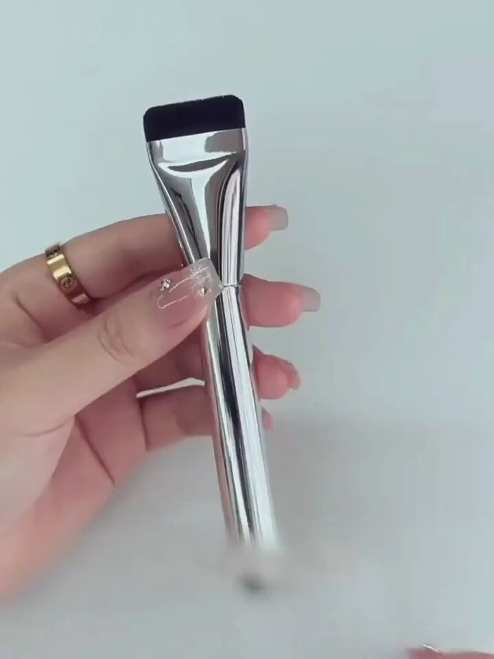 Ultra Thin Flat Foundation Brush